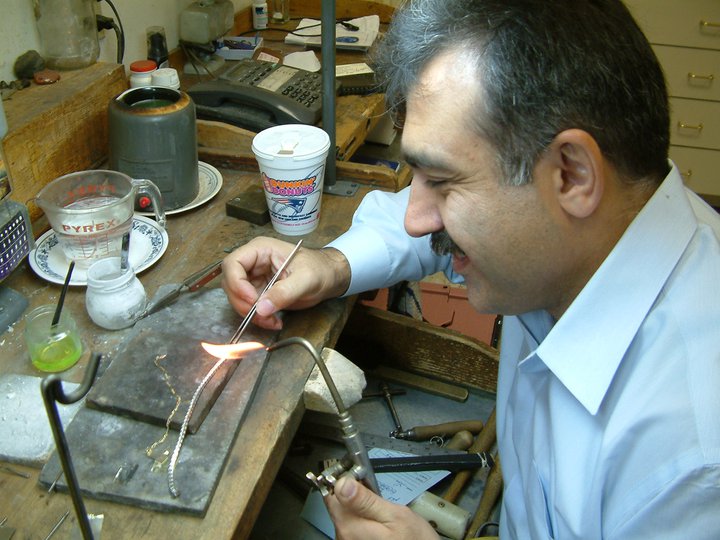Ararat Jewelers Build your Perfect Piece